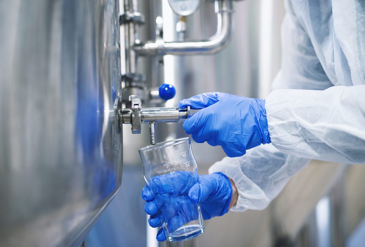 Why Long-Term Water Storage Needs Stainless Steel—not Plastic